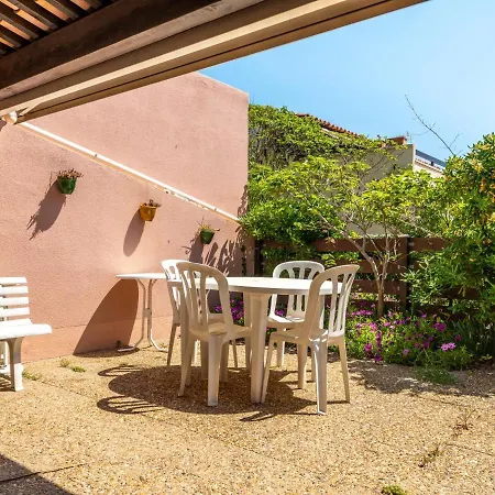 2 Bedroom For 6 * Agde